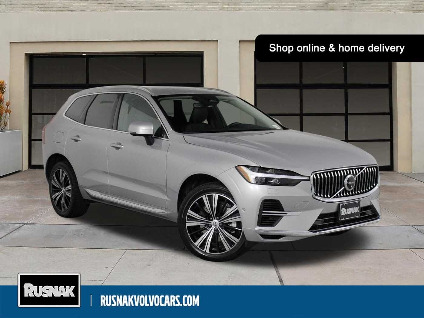 2023 Volvo XC60 Recharge T8 Plus Bright Theme