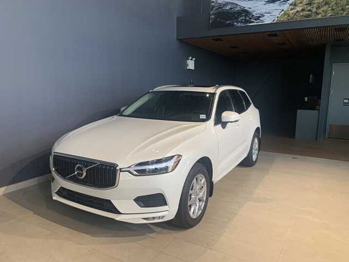 Volvo XC60 T6 AWD Momentum FROM 3.99%