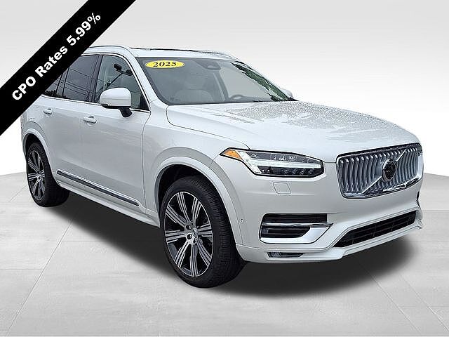 2025 Volvo XC90 B6 Plus Bright Theme 7P